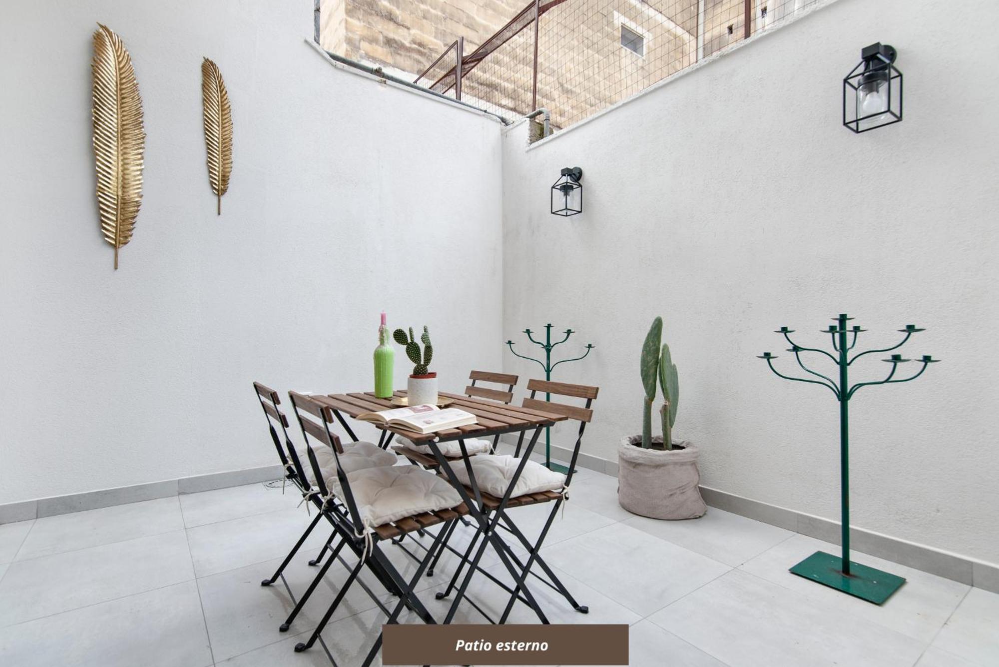 La Galla House - Sit Apartment Лечче Экстерьер фото